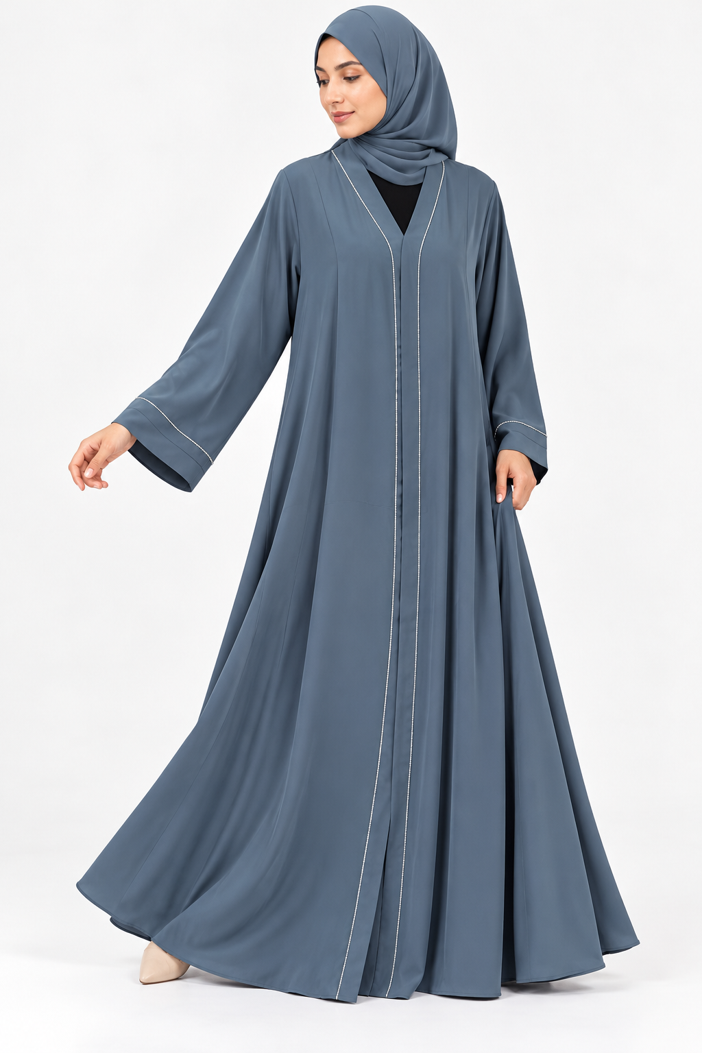 Graceful Piping Detail Abaya