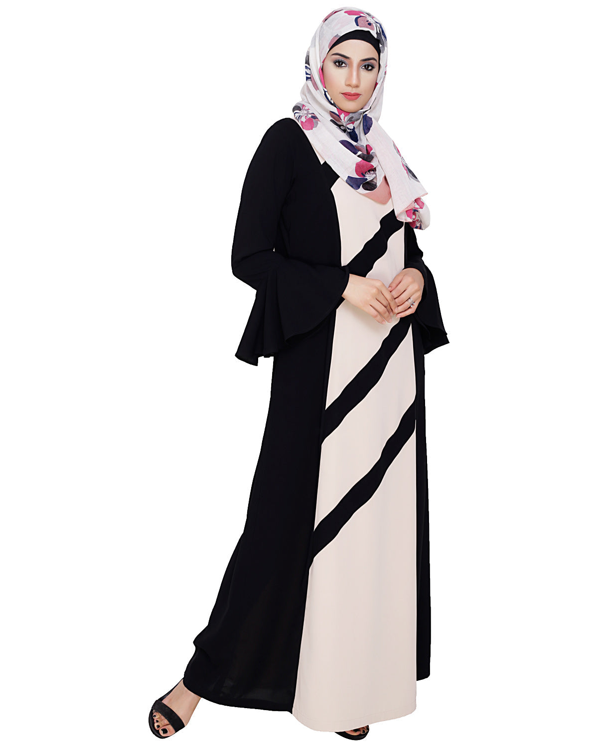 Flouncy Sleeve Dubai style Abaya Black