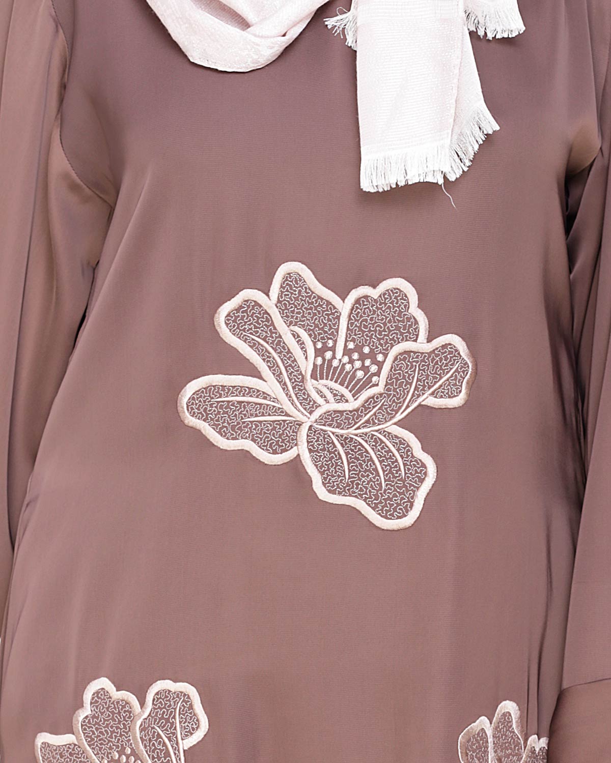 Daisy Dubai style Abaya Beige