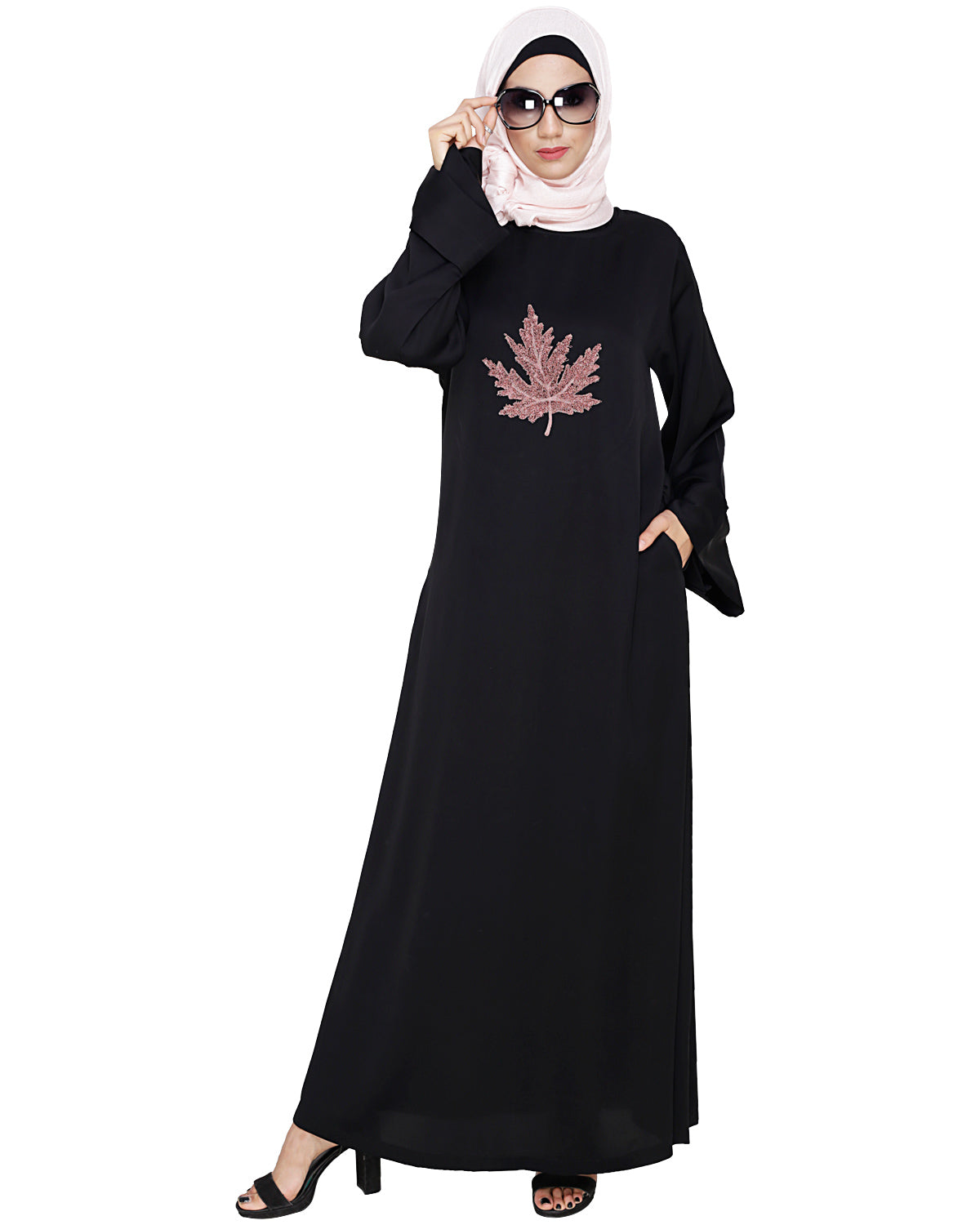 Wispy Dubai Style Abaya Black