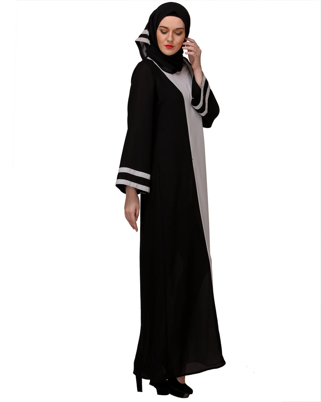 Breezy Black & White casual Abaya