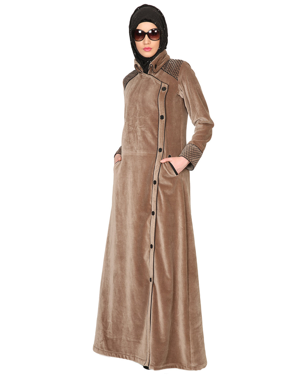 Oak-colored Velvet Coat-style Abaya Beige