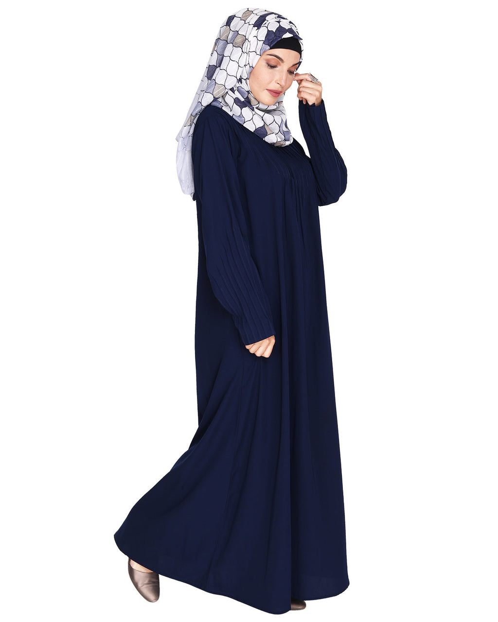 Sleek And Simple Abaya With Pintuck Detailing Blue