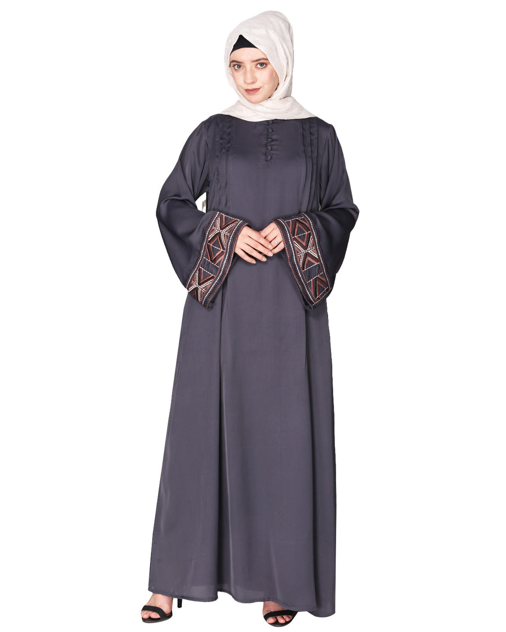 A pretty smooth flowing Bohemian Bell Sleeves abaya Grey