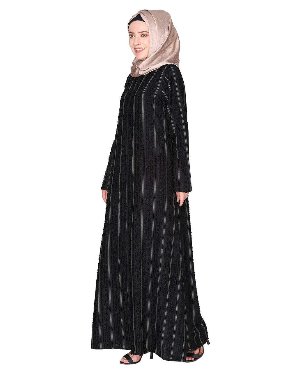 Affluent front open zipped black abaya in fancy Pin striped furr fabric Black