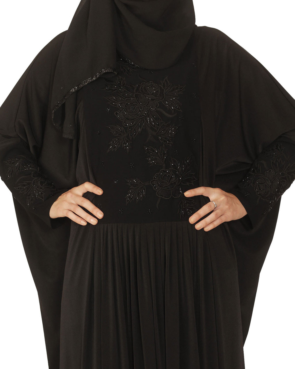 Kaftan wth Katdana Embroidery Black