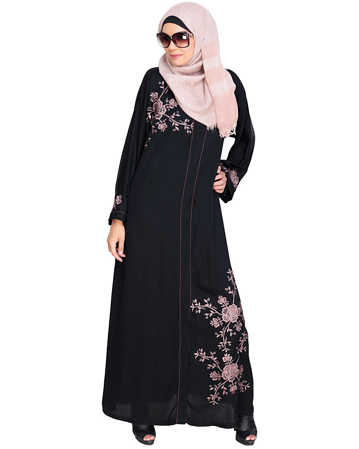 Botanical Embroidered Dubai Style Abaya Black