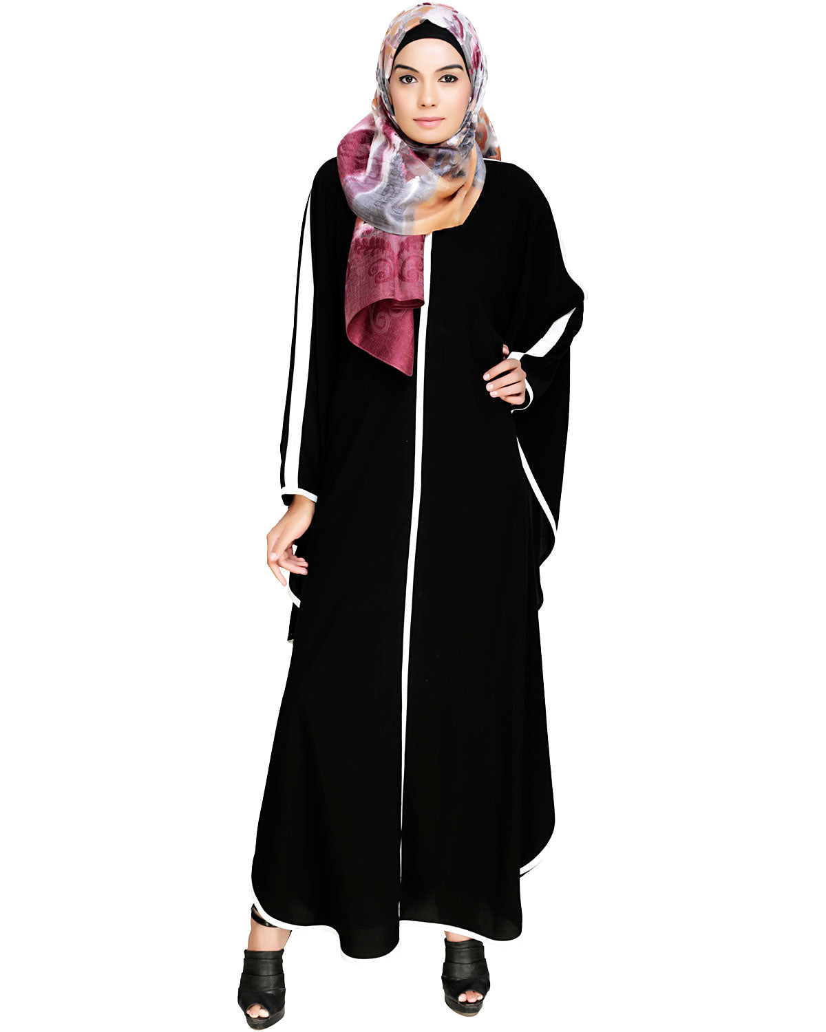 Modish Black Kaftan with White Detailing Black & White