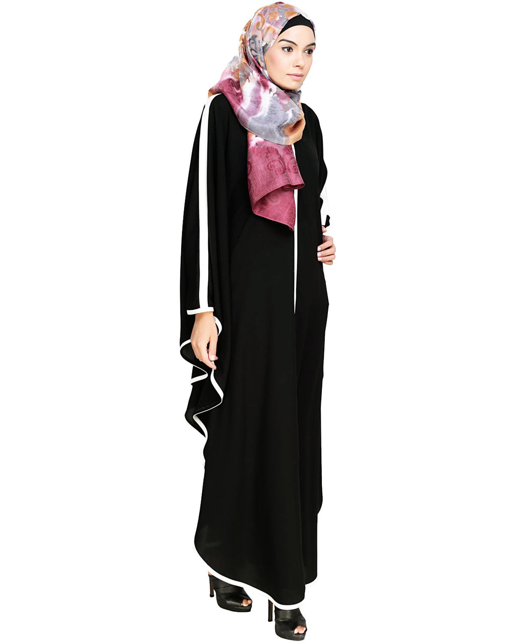 Modish Black Kaftan with White Detailing Black & White