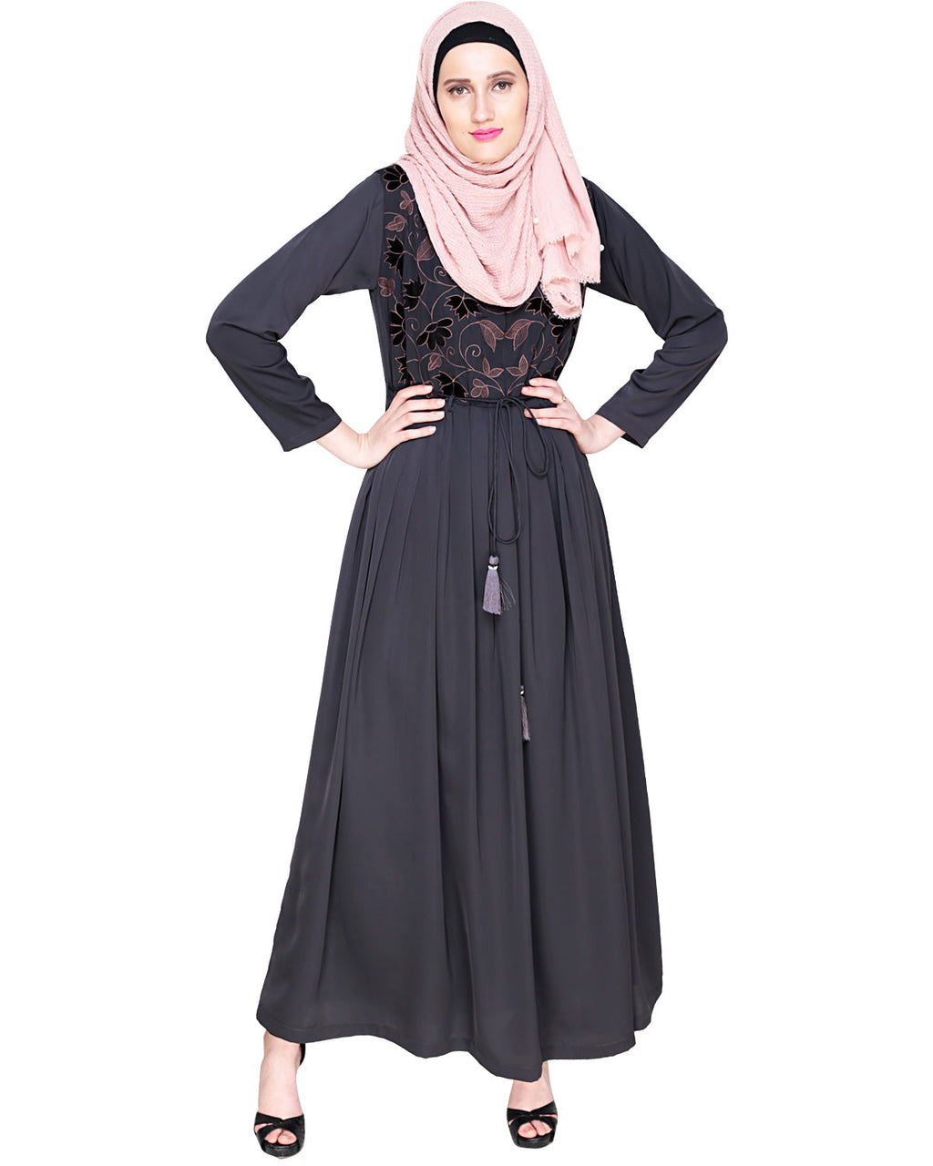 Sylvan Pleated Dubai Style Abaya Grey S