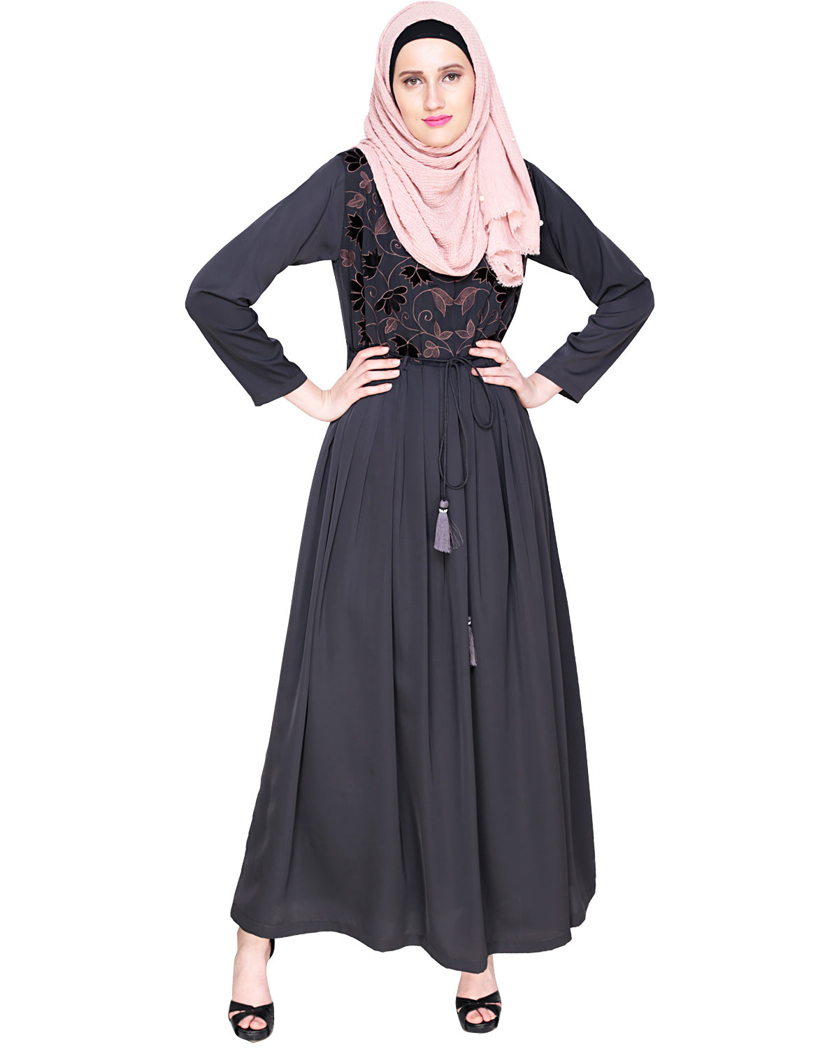 Sylvan Pleated Dubai Style Abaya Grey S
