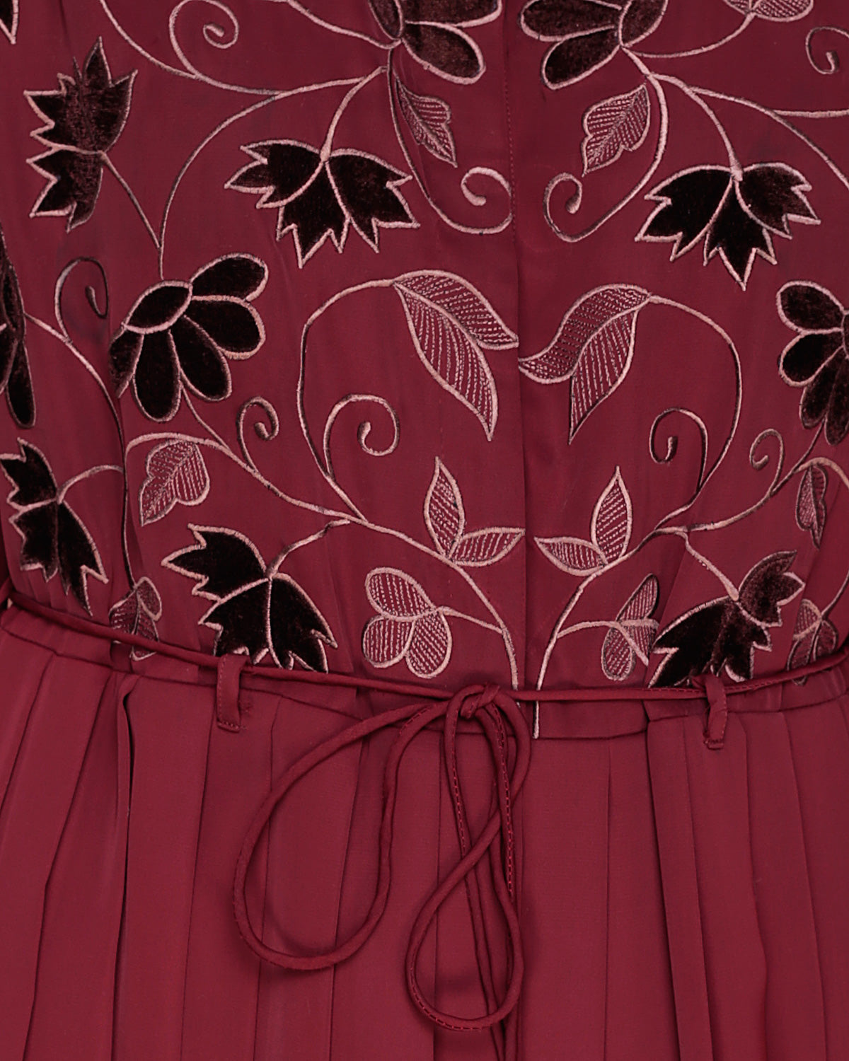 Sylvan Pleated Dubai Style Abaya Wine S