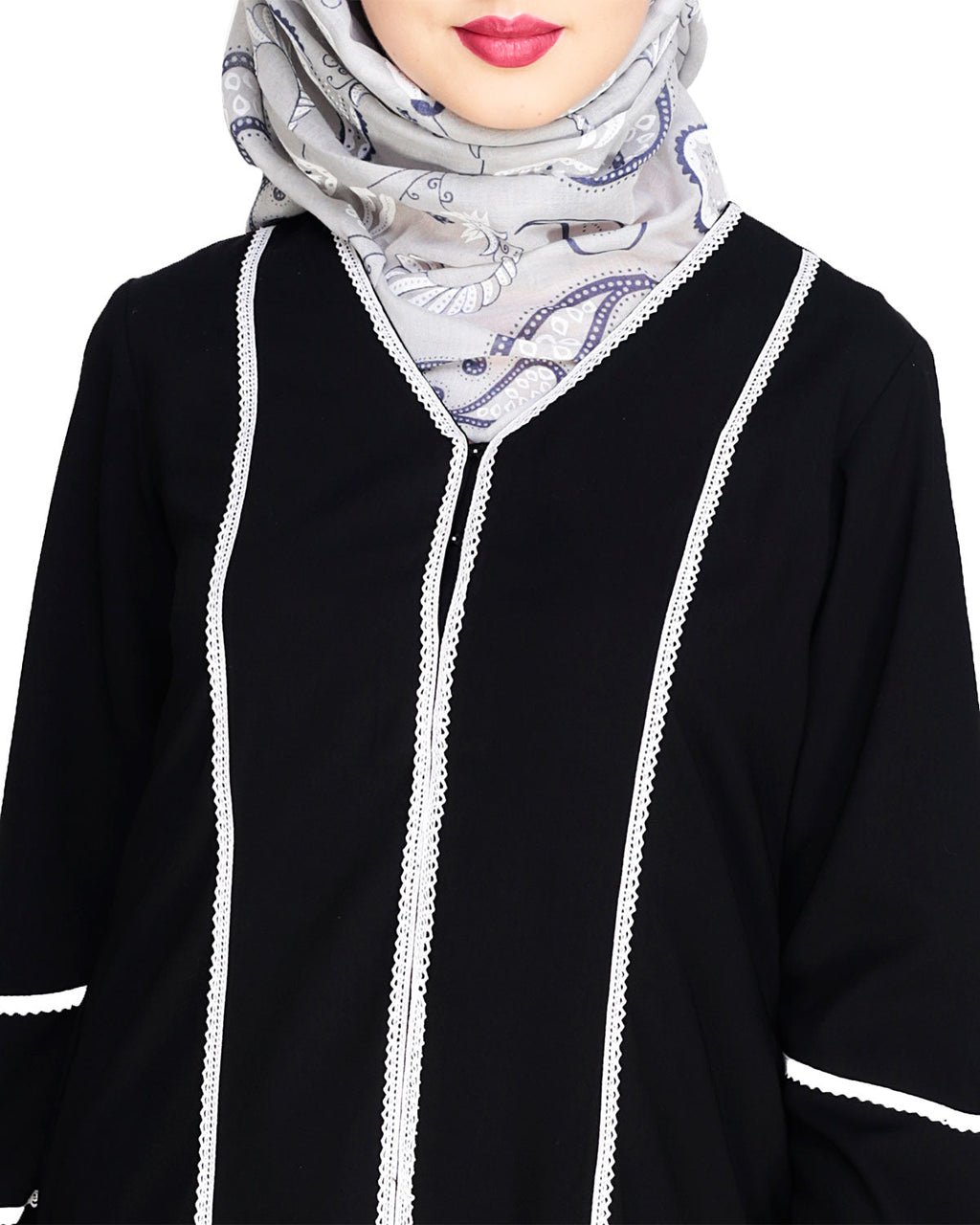 Snazzy Lace Abaya