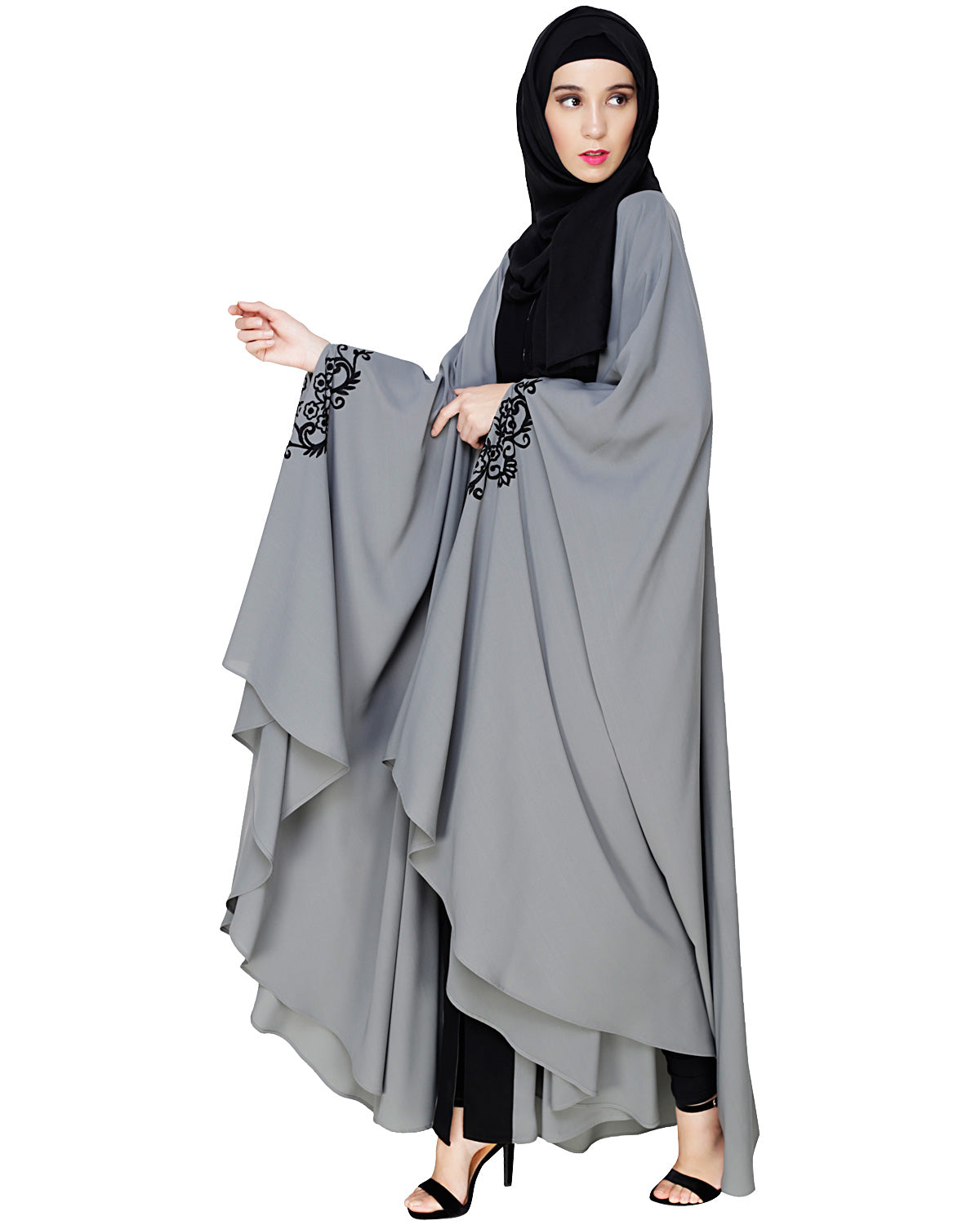 Delicate Embroidered Grey Irani Kaftan