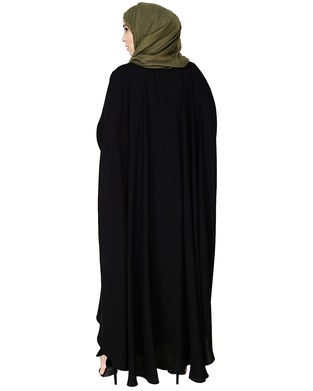 Delicate Embroidered Grey Irani Kaftan