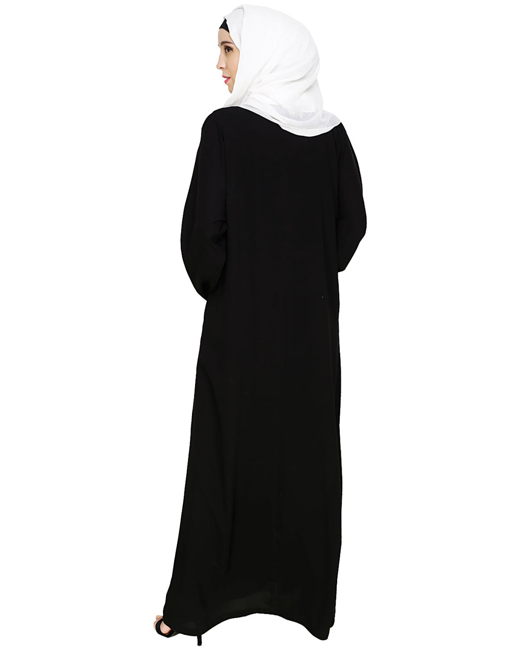 Contrast Embroidered Dubai Style Abaya Black