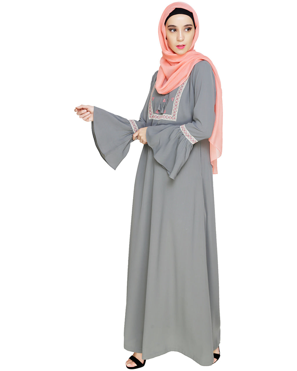 Boho Embroidered Abaya Dead Mint
