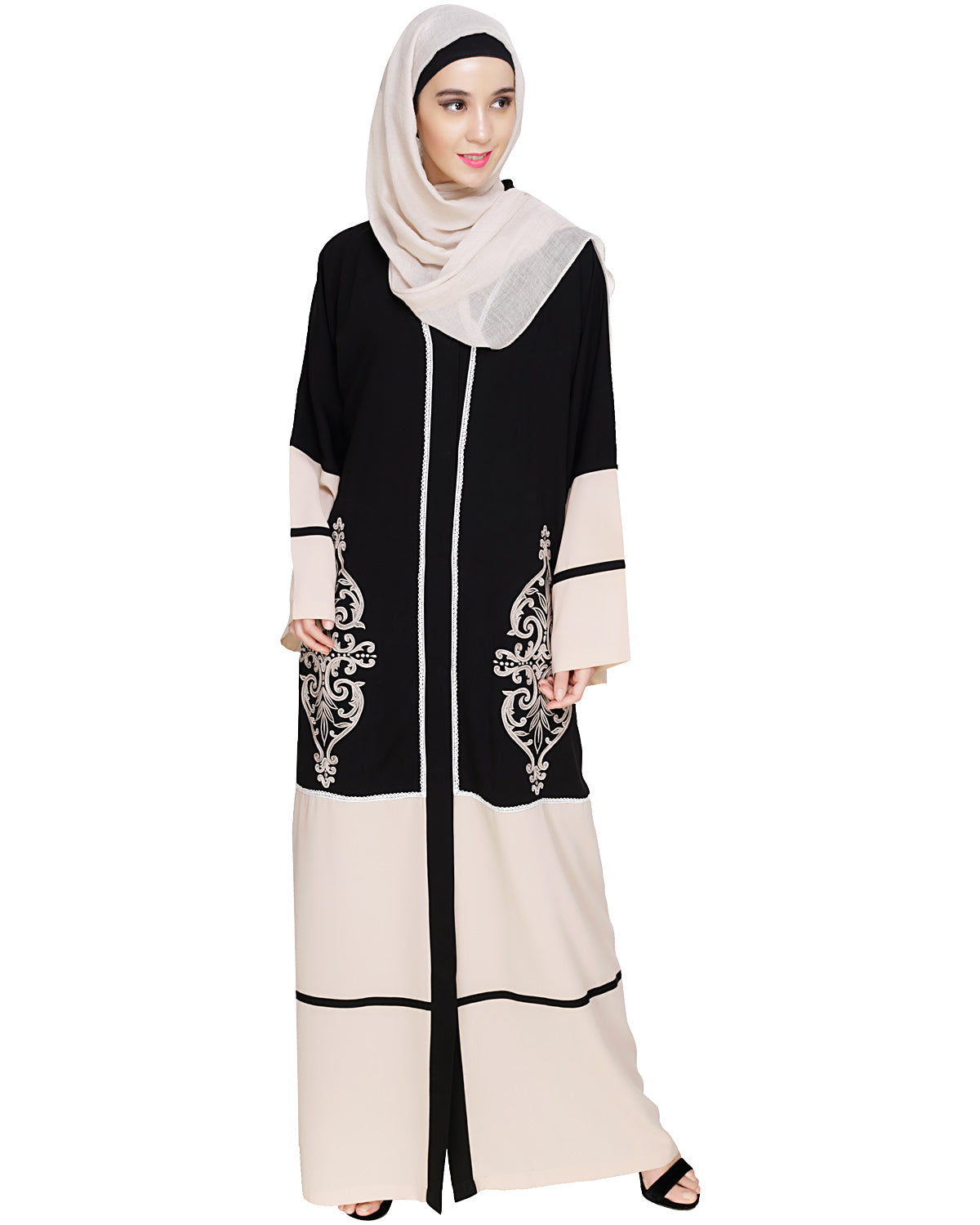 Flamboyant Embroidered Dubai Style Abaya Black