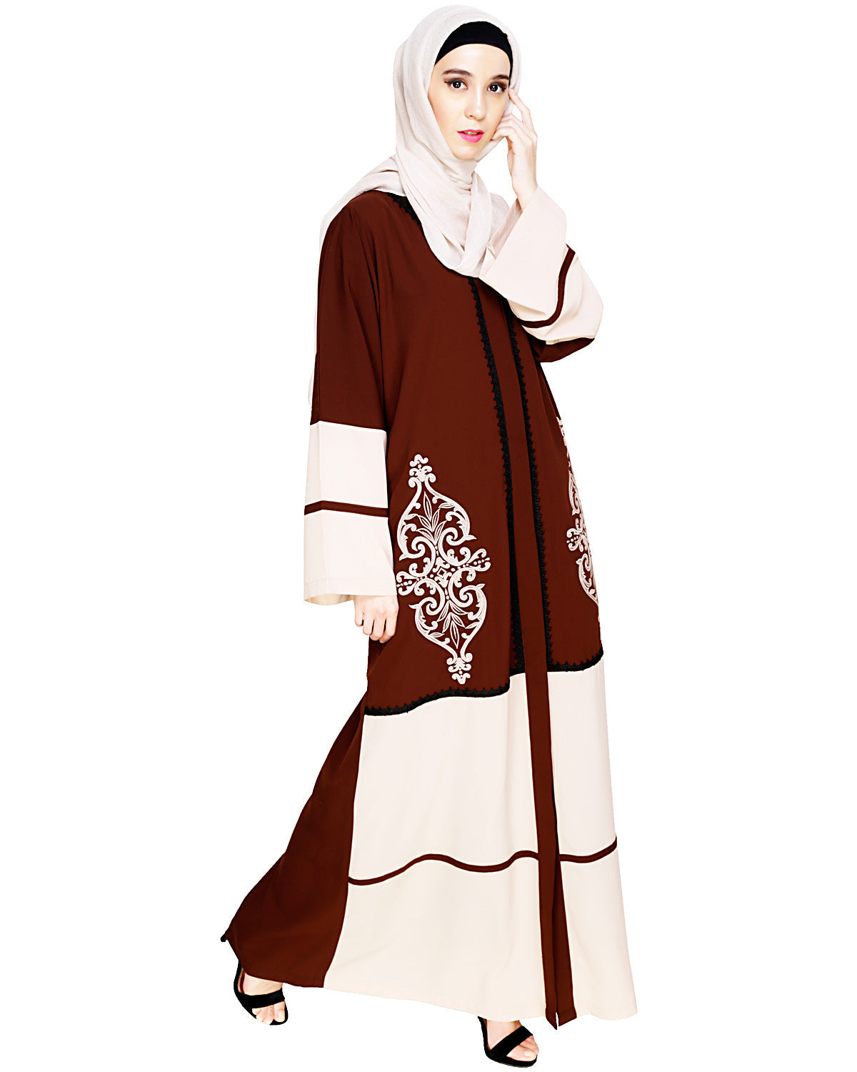 Flamboyant Embroidered Dubai Style Abaya Brown