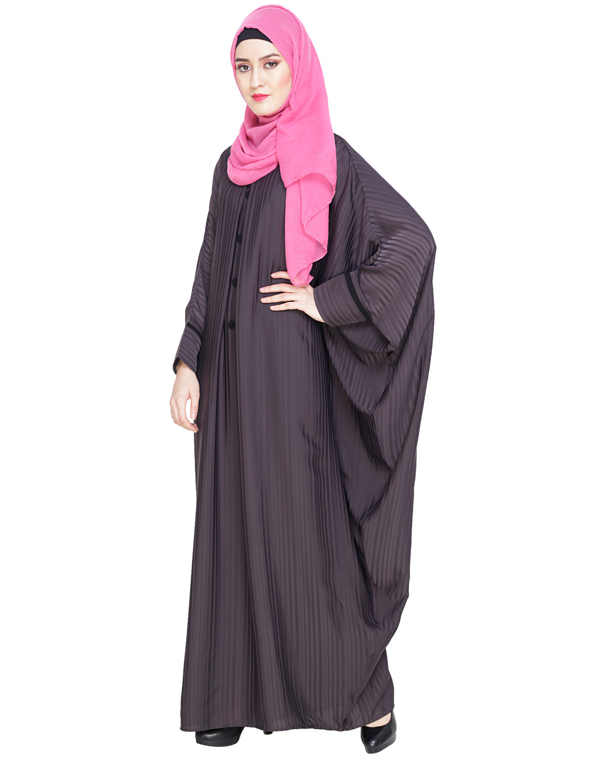 Graceful Pleated Black Kaftan Umber Brown
