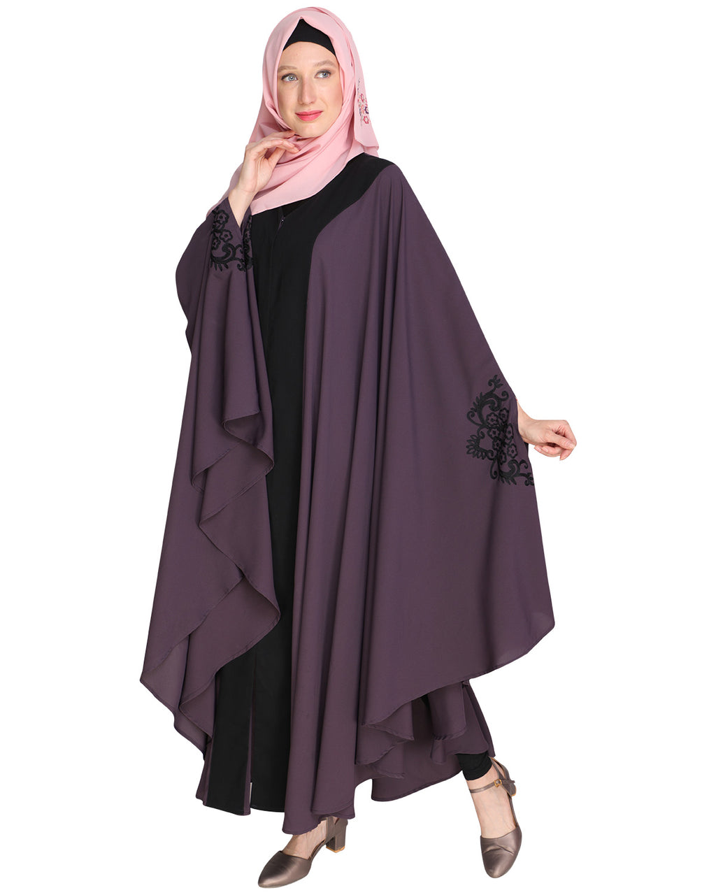 Delicate Embroidered Grey Irani Kaftan
