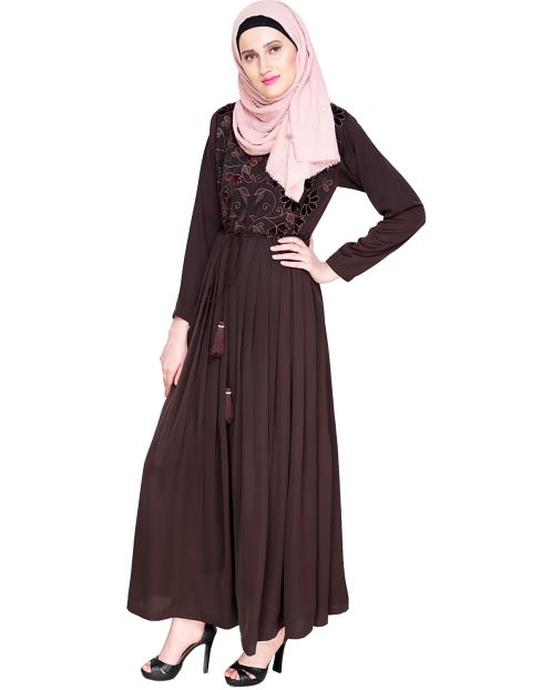 Sylvan Pleated  Dubai Style Brown Abaya