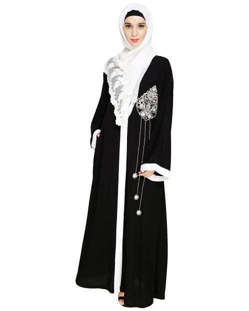Contrast Embroidered Black Dubai Style Abaya