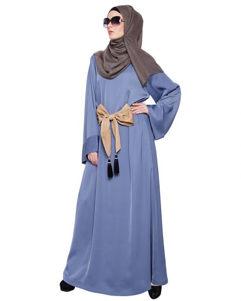 Beautiful Tasseled Dubai Style Abaya