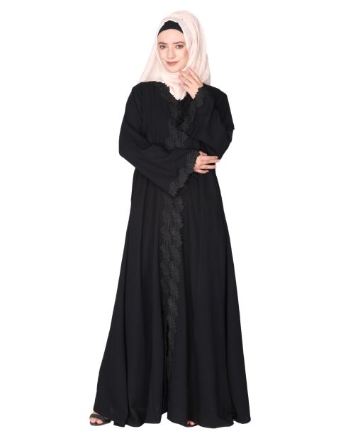 Sleek Princess cut Flamboyant black laced Abaya
