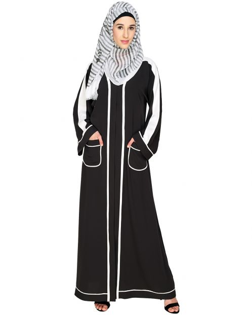 Pocket Dubai Style Abaya with white detailing