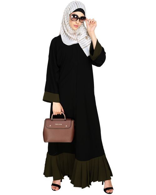 Pleated Bliss Dubai Style Abaya 