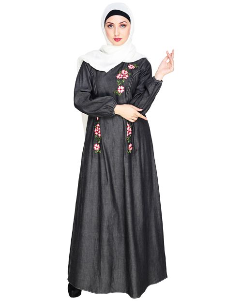 Box Pleated Black Abaya