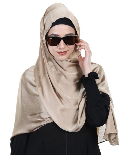 Gleaming and Elegant Stripes Golden Hijab