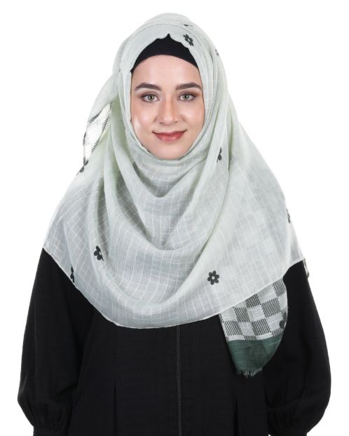 Trendsetting Green Printed Hijab