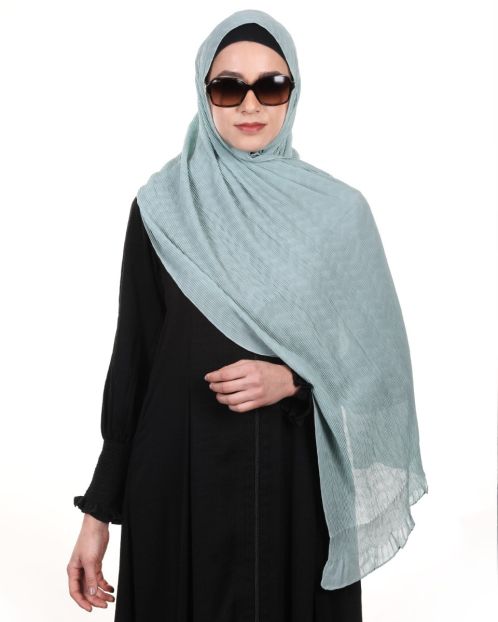 Pleated Chiffon Dead Mint Hijab with a zig zag design