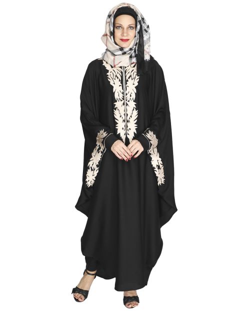 Aesthetically Elegent Black Kaftan