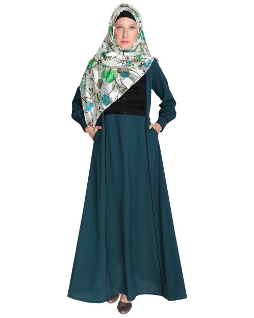 Wavetucks Yoke Green Abaya