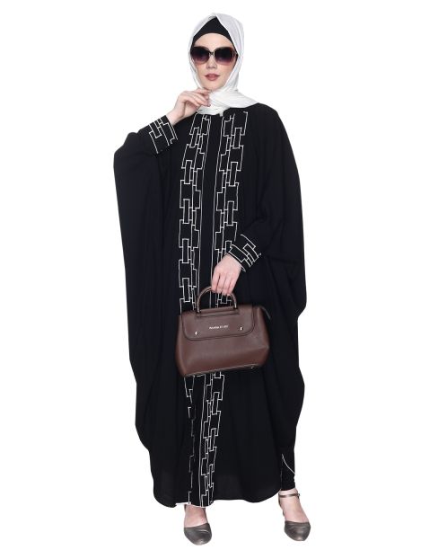 Black And White Dimensional Design Embroidered Kaftan